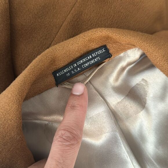 VTG BILL BLASS 100% Cashmere Tan Camel Coat Jacket - 44R - Picture 6 of 6